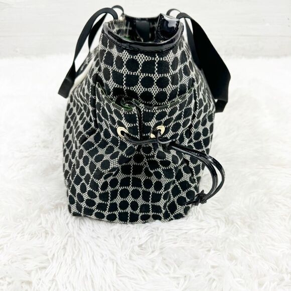 Kate Spade Classic Noel Henry Geometric Diaper Tote Bag With Pad - Picture 3 of 11